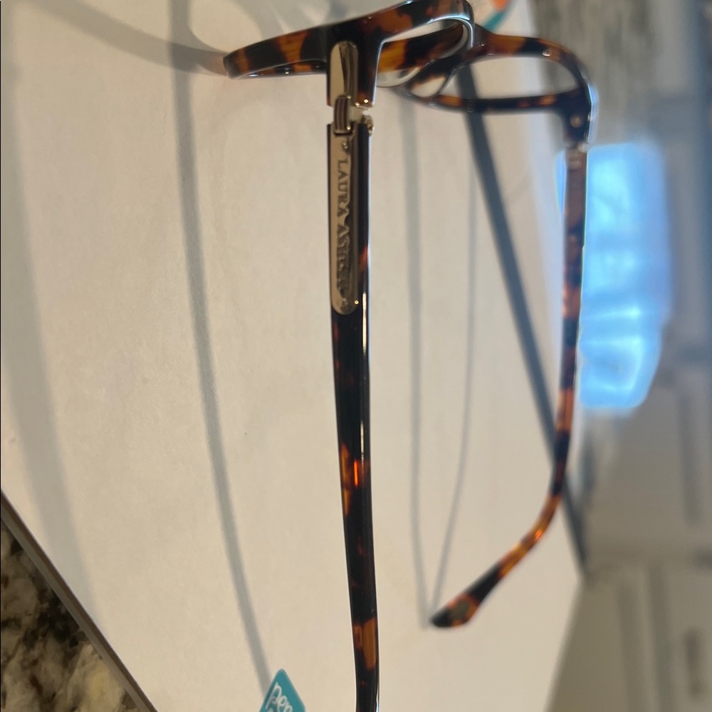 Laura Ashley Tortoise Shell Women's EyeGlass Frame. NWOT - Picture 5 of 5